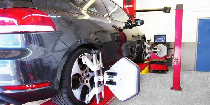 How to Know When is it Time For Wheel Alignment