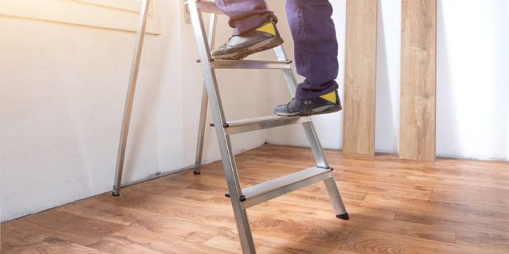 Buying Guide to Aluminum Ladders for Home Improvement Projects